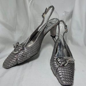 J.RENEE Silver Tuck Satin w/Rhinestone-Silver Buckle Detail Sling Back Heels